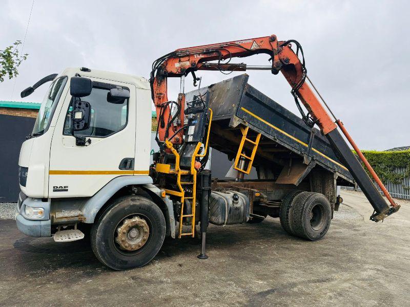 DAF LF55.220 4X2 TIPPER LORRY *C/W TEREX TLC 92.2 CRANE*VIDEO*