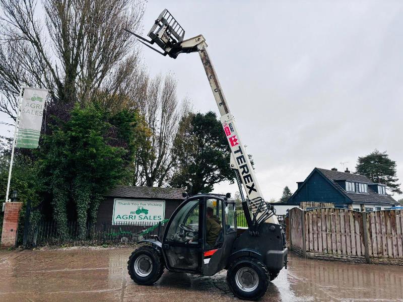 TEREX TELEIFT 2506 4WD TELEHANDLER C/W PALLET TINES *VIDEO*
