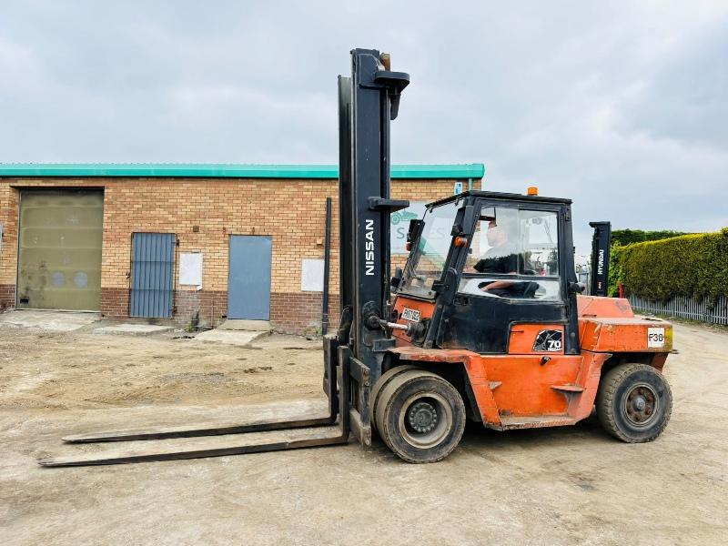 NISSAN 70 FORKLIFT*C/W PALLET TINES*VIDEO*