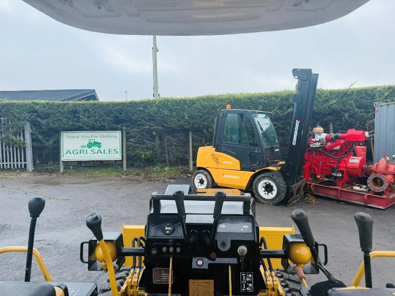 MITSUBISHI BD2J II DOZER*C/W 6 WAY PAT BLADE*ONLY 34 HOURS*VIDEO*