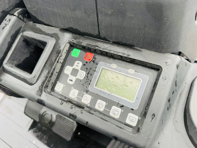 TOYOTA TRAIGO 48 18 ELECTRIC FORKLIFT*WONT CHARGE*VIDEO*