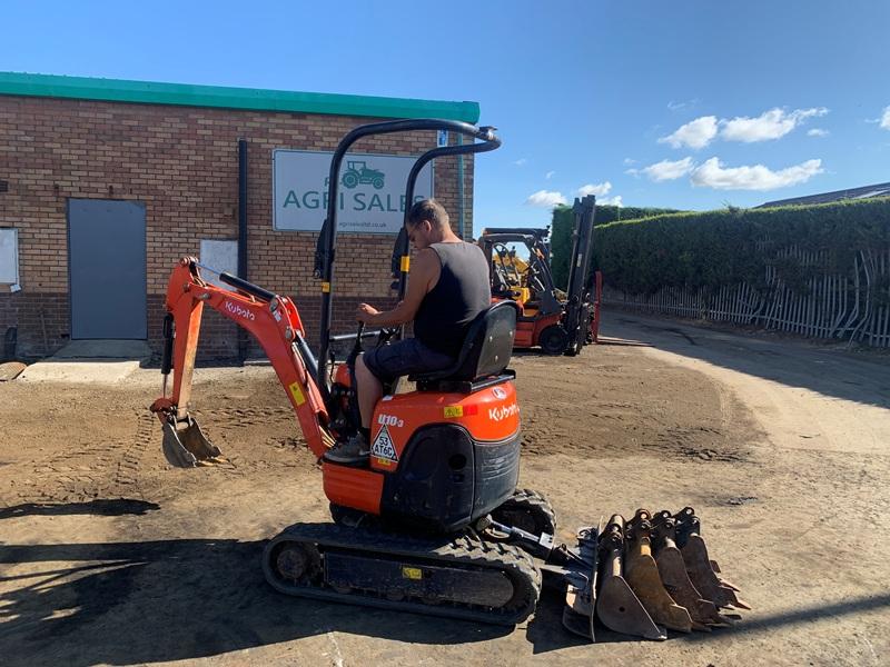 KUBOTA U10-3 MICRO DIGGER*ONLY 1089 HOURS*YEAR 2018*VIDEO*