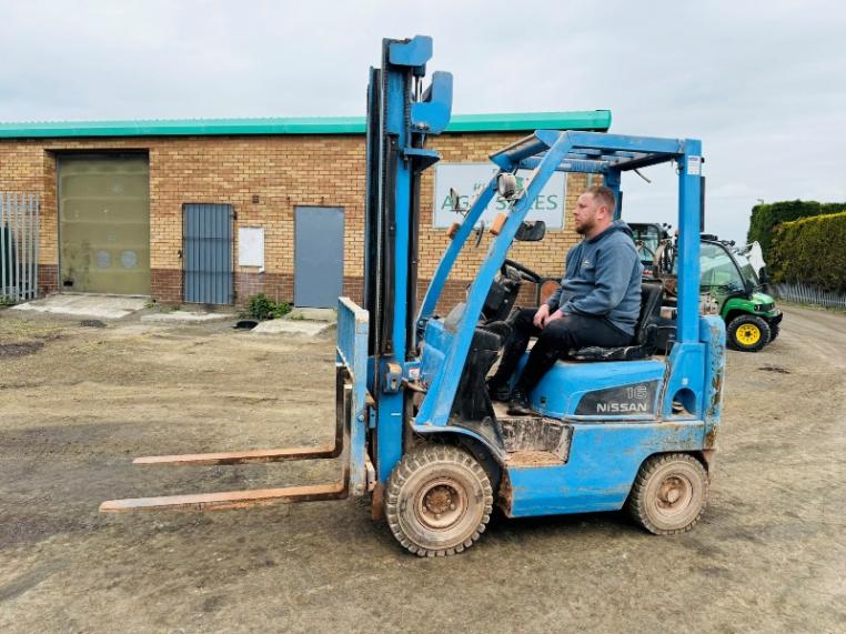 NISSAN 16 PETROL/GAS FORKLIFT*C/W SIDESHIFT*YEAR 2010*VIDEO*