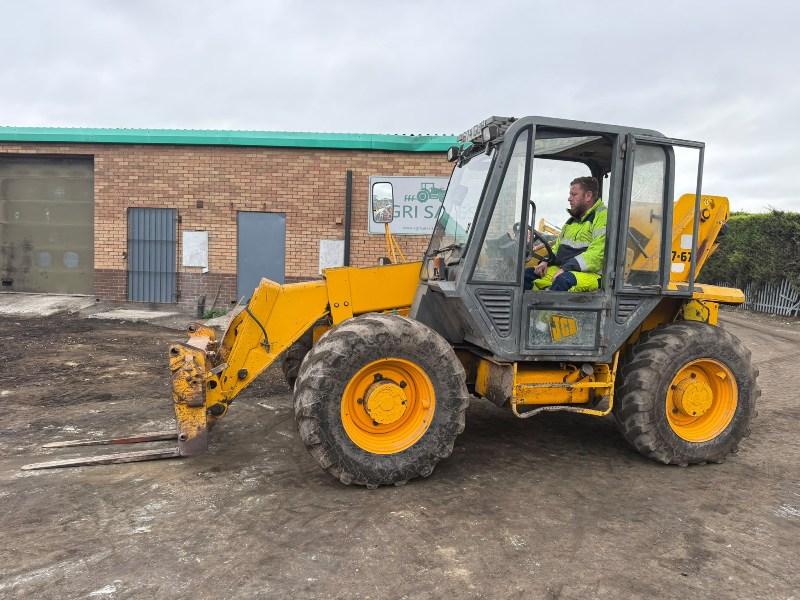 JCB 527-67 TELEHANDLER*C/W PALLET TINES*VIDEO*
