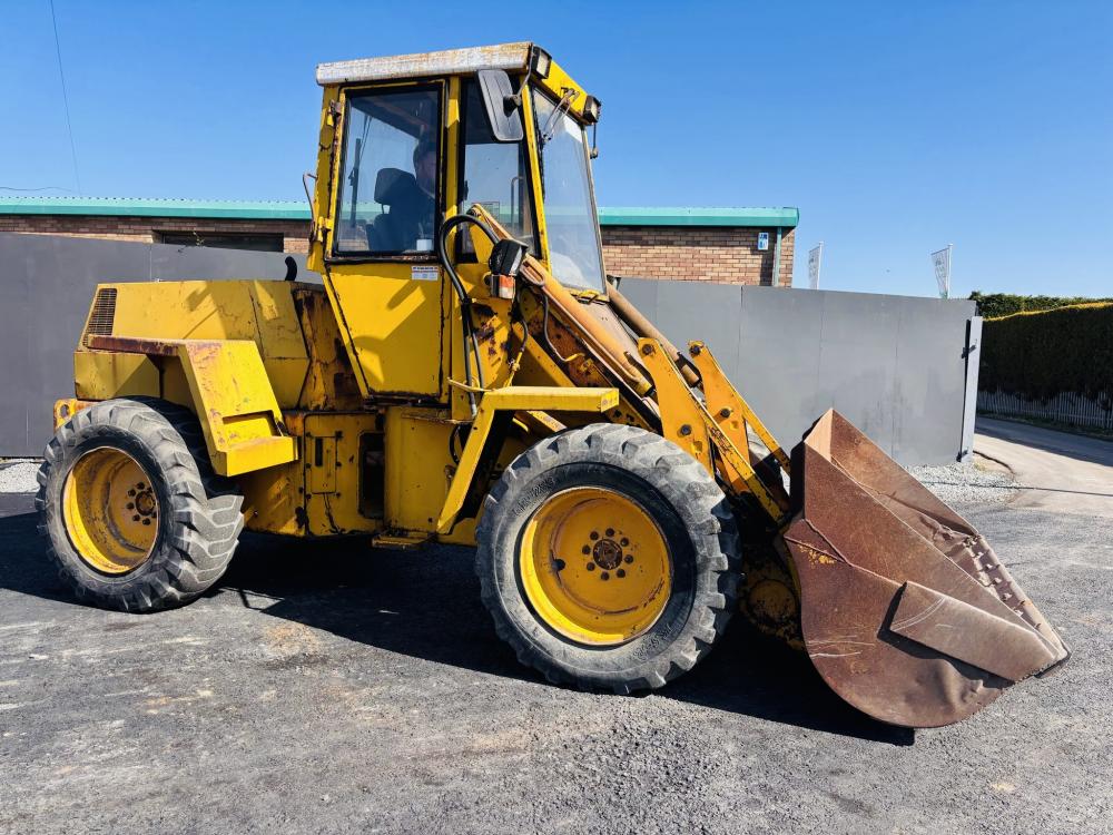 JCB 415 LOADING SHOVEL *C/W BUCKET*VIDEO*