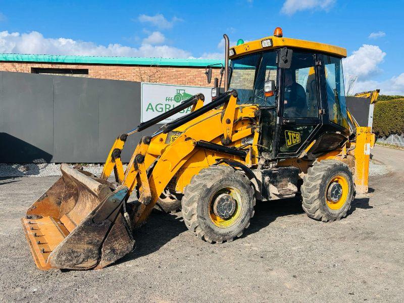 JCB 2CX 4WD BACKHOE DIGGER *YEAR 2010* C/W THREE IN ONE BUCKET* 3761 HOURS*VIDEO*