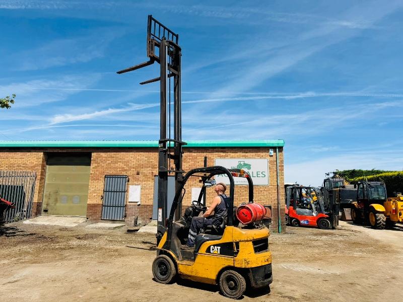 CATERPILLAR GP18N FORKLIFT*C/W PALLET TINES*VIDEO*