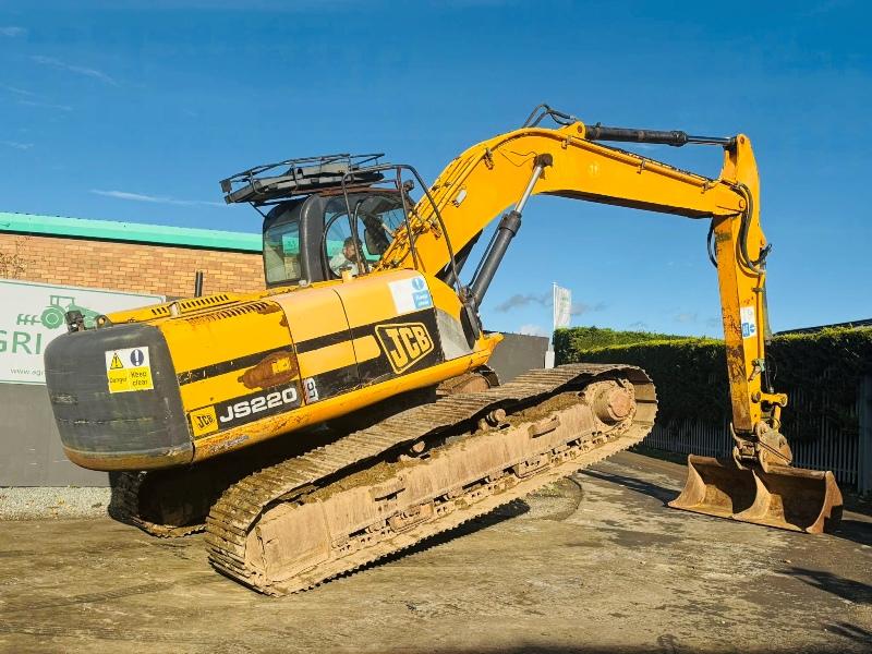 JCB JS220 LC TRACKED EXCAVATOR*C/W BUCKET*YEAR 2010*VIDEO*