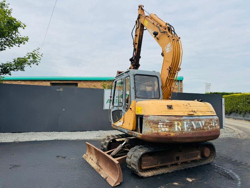 CASE 9007 RUBBER TRACKED EXCAVATOR*C/W MILLER QH*VIDEO*