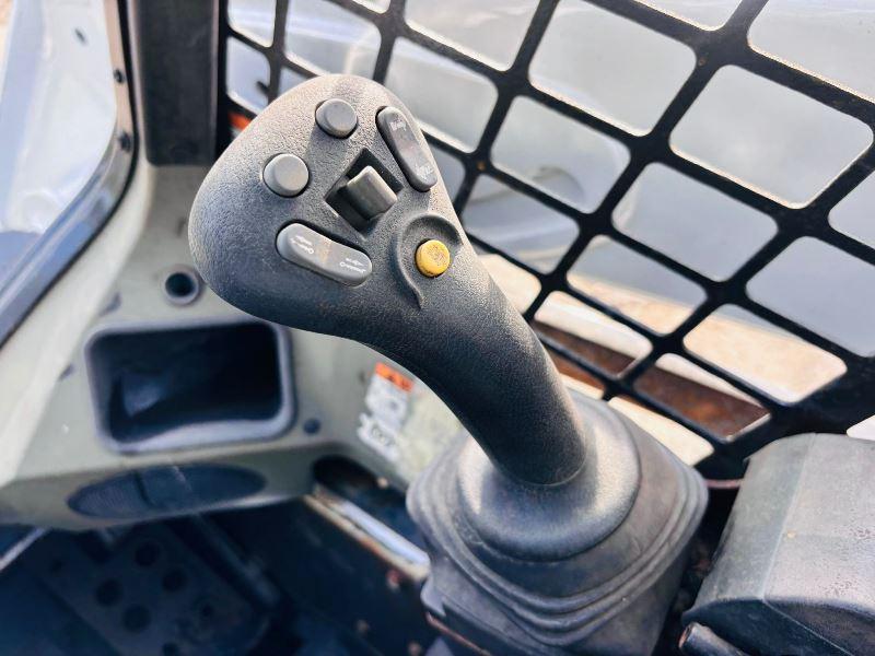 BOBCAT T590 TRACKED SKIDSTEER *YEAR 2018, 2761 HOURS* C/W BUCKET