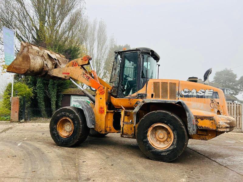 CASE  721E 4WD LOADING SHOVEL * YEAR 2010  * C/W BUCKET 