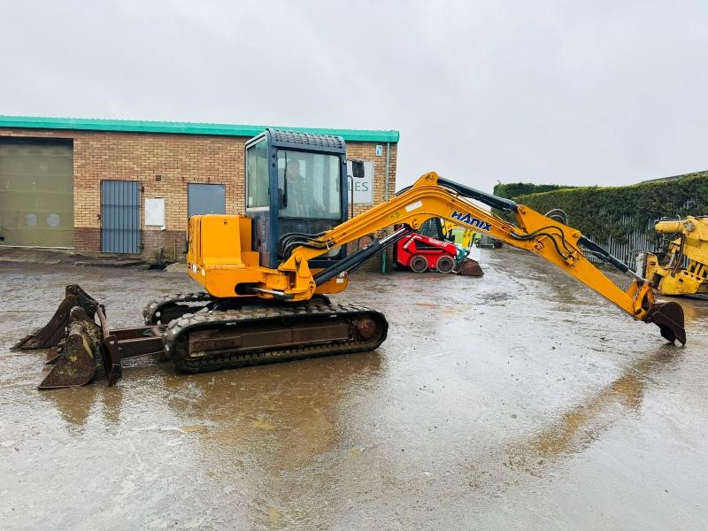 HANIX H50B EXCAVATOR*C/W QUICK HITCH AND 3 BUCKETS*VIDEO*