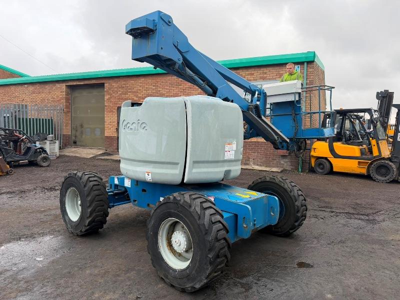 GENIE Z45/25 ARTICULATED TELESCOPIC BOOM LIFT*VIDEO*