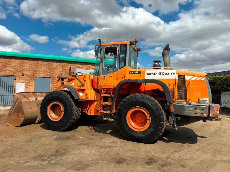 DOOSAN DL300 LOADING SHOVEL*C/W BUCKET*VIDEO*