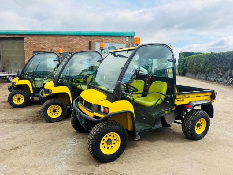 JOHN DEERE GATORS*CHOICE OF 3*YEAR 2010*VIDEO*