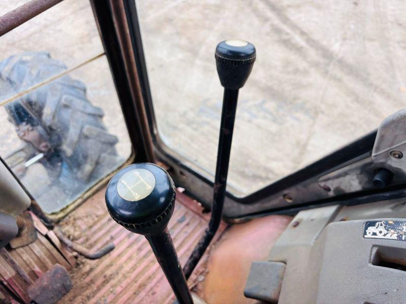 RENAULT 4WD TRACTOR C/W PICK UP HITCH *VIDEO*