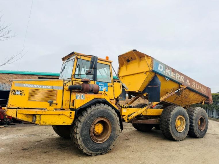 VOLVO A25C DUMP TRUCK*C/W HYDRAULIC TIP*VIDEO*