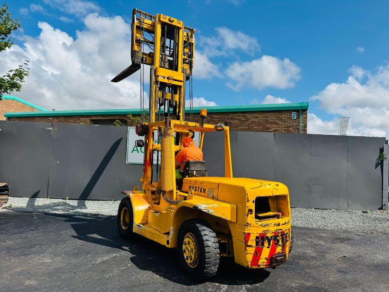 HYSTER CONTAINER SPEC FORKLIFT*C/W FORK POSITIONER AND SIDESHIFT*VIDEO*