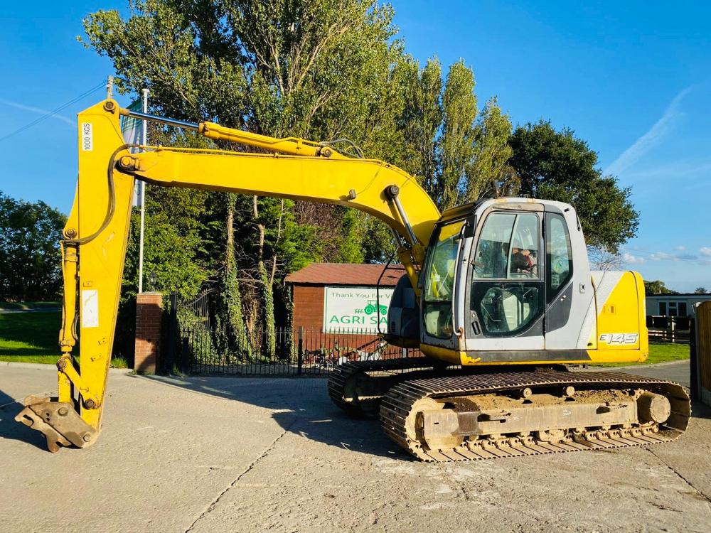 NEW HOLLAND KOBELCO E145 TRACKED EXCAVATOR C/W QUICK HITCH