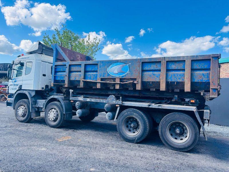 SCANIA P380 8X4 HOOKLOADER *C/W BIN*VIDEO*