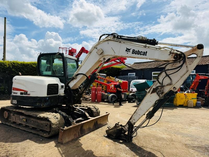BOBCAT E85 EXCAVATOR*C/W QUICK HITCH*YEAR 2017*SPARES AND REPAIRS*VIDEO*