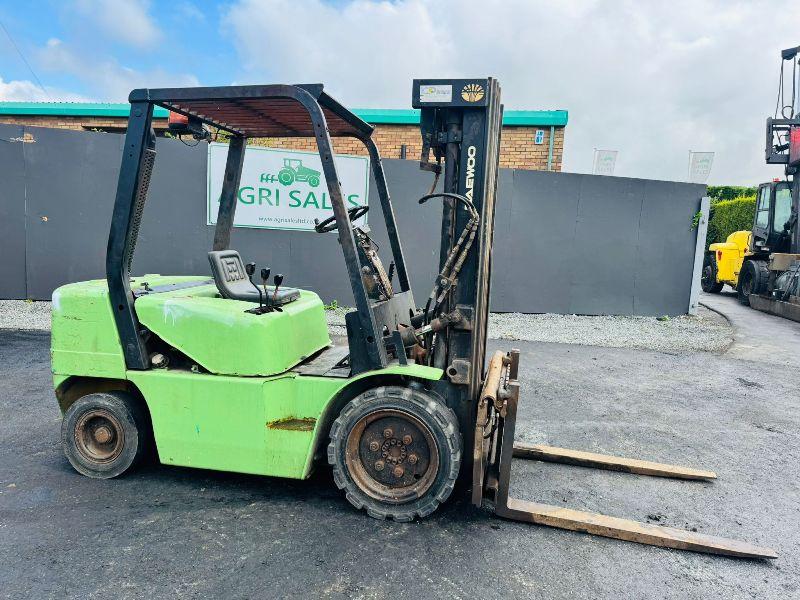DAEWOO D30S-3 CONTAINER SPEC FORKLIFT*SMOKEY ENGINE*VIDEO*