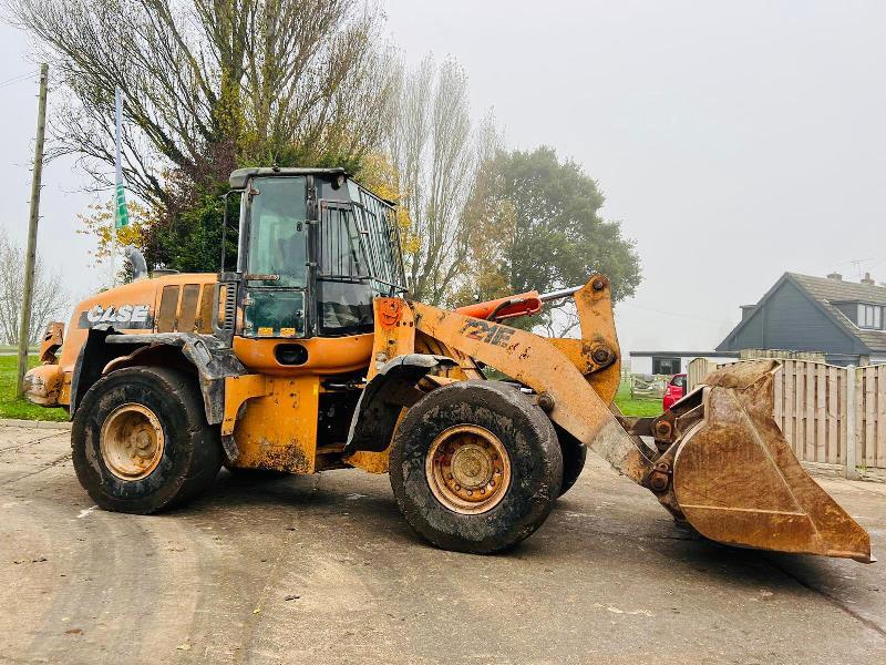 CASE  721E 4WD LOADING SHOVEL * YEAR 2010  * C/W BUCKET 