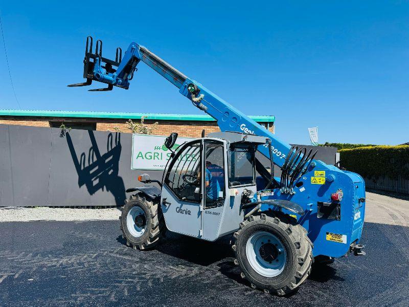 GENIE GTH-3007 TURBO TELEHANDLER *READING 3212 HOURS*C/W PALLET TINES*VIDEO*