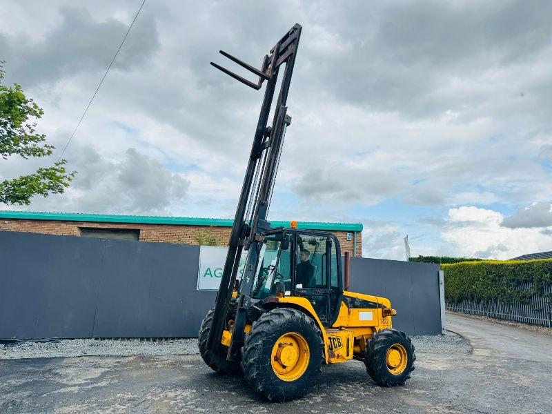 JCB 926 3 STAGE MASTED FORKLIFT*C/W PALLET TINES*VIDEO*