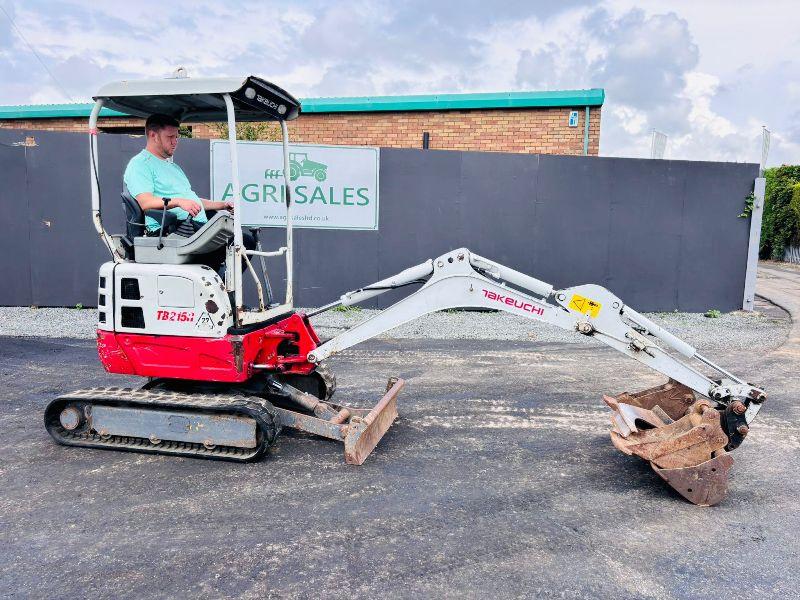 TAKEUCHI TB215R MINI EXCAVATOR*YEAR 2019*C/W 3 BUCKETS/RIPPER*VIDEO*