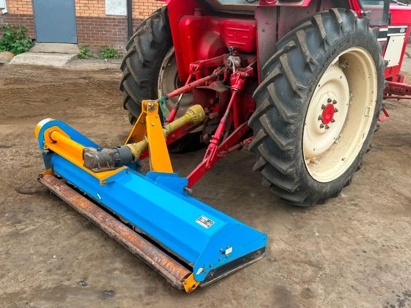 CASE INTERNATIONAL 684 TRACTOR*C/W MOWER*VIDEO*