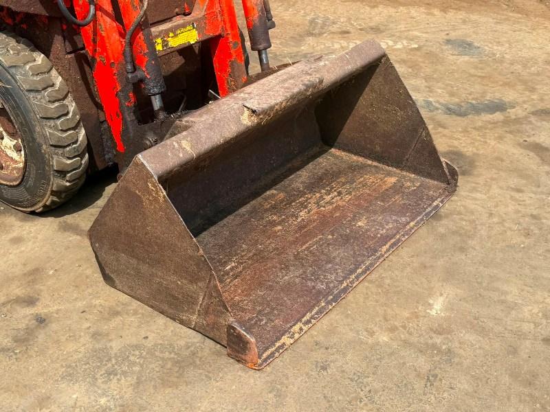 THOMAS T80 SKIDSTEER*C/W BUCKET*VIDEO*