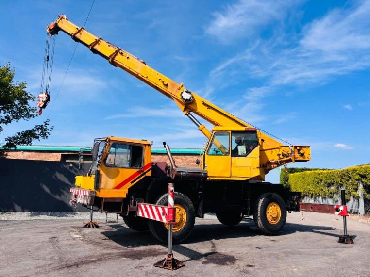 LIEBHERR LTM 1025 LTM MOBILE CRANE*C/W HYDRAULIC SUPPORT LEGS*VIDEO*