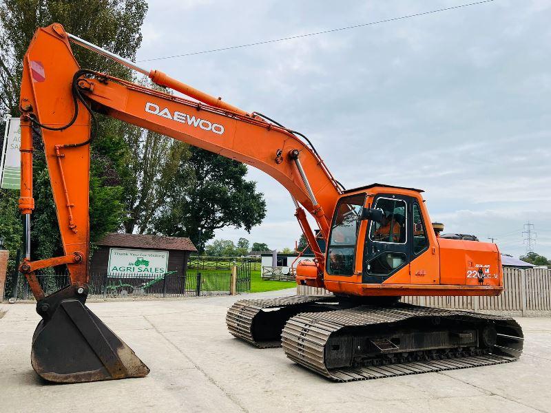 DAEWOO SOLAR 220LC-V EXCAVTOR C/W BOG MASTER TRACKS *VIDEO*