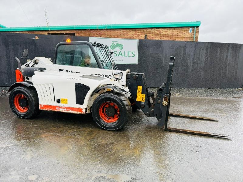 BOBCAT T2250 TELEHANDLER*YEAR 2014*3686 HOURS*AG SPEC*VIDEO*