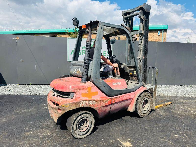 LINDE H30D-03 FORKLIFT*C/W PALLET TINES*VIDEO*