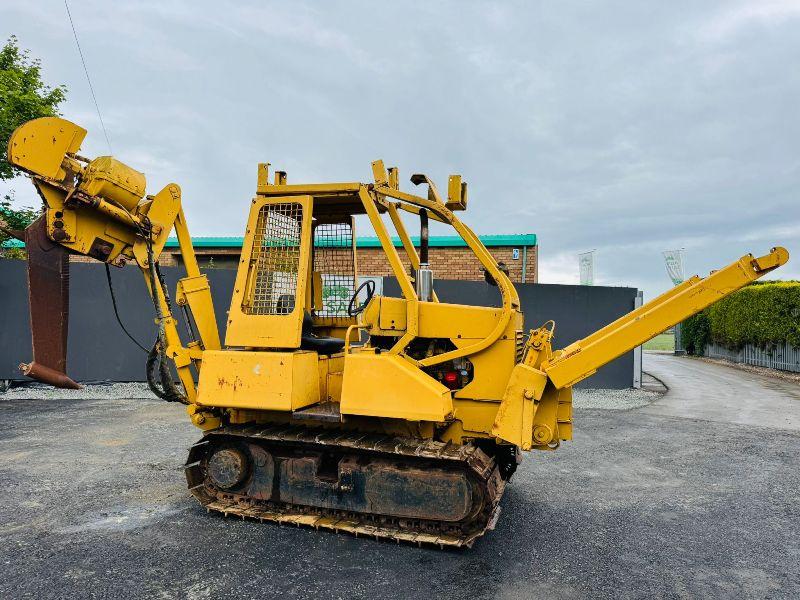 VERMEER FLX75 PLOW*C/W PLOW*READING 1555 HOURS*STEERING WHEEL*VIDEO*