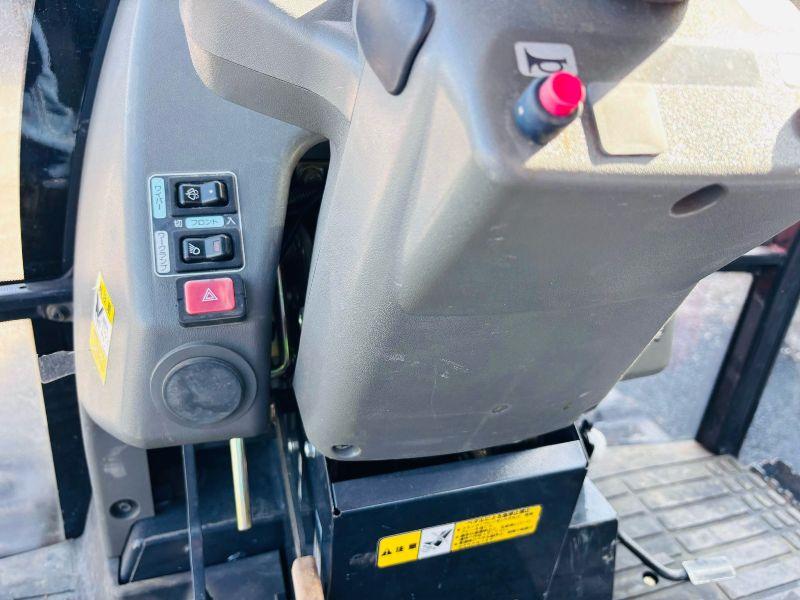 YANMAR CT651 CRAWLER TRACTOR *C/W REAR LINKAGE, PTO AND AC*VIDEO*