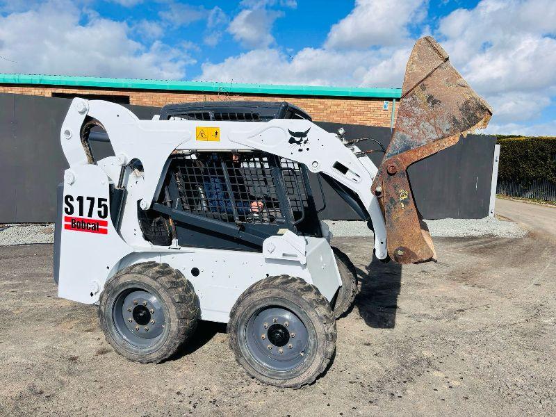 BOBCAT S175 HIGHLIFT SKIDSTEER *C/W 3 IN 1 BUCKET*READING 2621 HOURS*VIDEO*