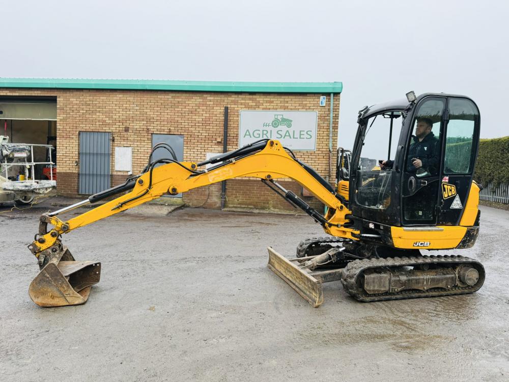 JCB 8026 EXCAVATOR *ZERO SWING*YEAR 2018*3378 HOURS* C/W 2 BUCKETS*VIDEO*