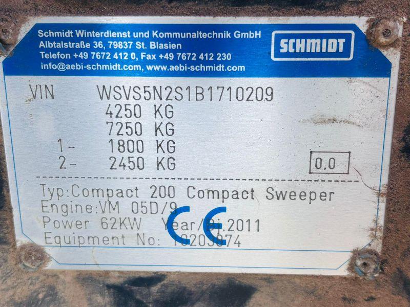 SCHMIDT COMPACT 200 COMPACT SWEEPER*YEAR 2011*VIDEO*