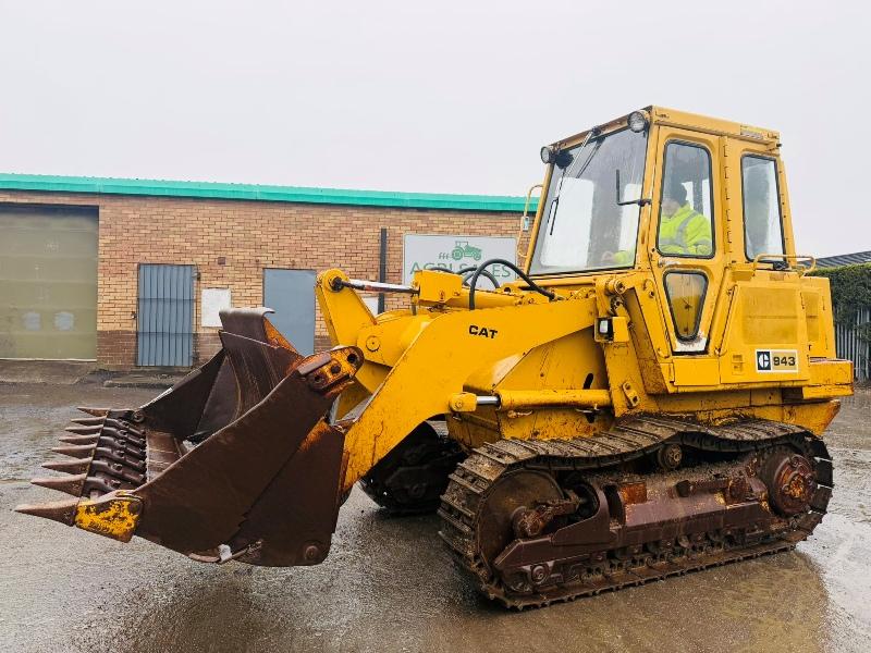 CATERPILLAR 943 TRACKED LOADER*C/W 3 IN 1 BUCKET*VIDEO*