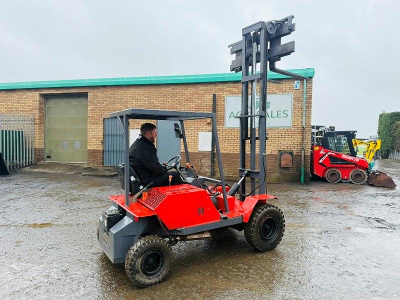 AUSA CE-11 ROUGH TERRAIN FORKLIFT*C/W SIDESHIFT*VIDEO*