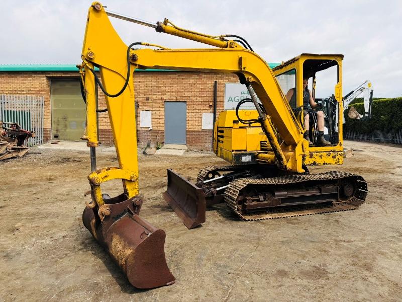 MITSUBISHI MS04-3 EXCAVATOR*C/W BUCKET*VIDEO*