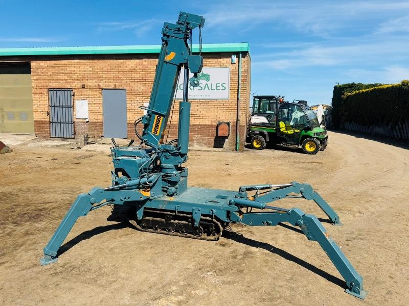 UNIKON MOBILE SPIDER CRANE*C/W SUPPORT LEGS*VIDEO*