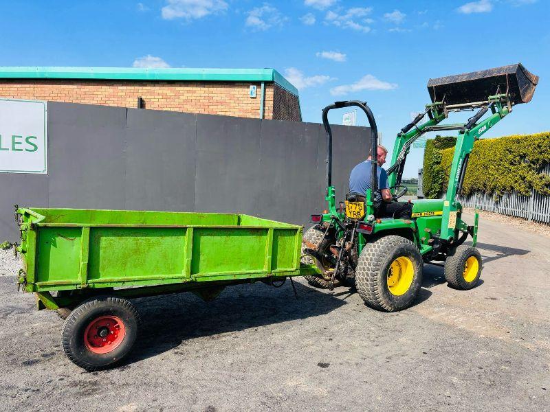 LEWIS 25QH FRONT LOADER TRACTOR*C/W TRAILER AND BUCKET*VIDEO*