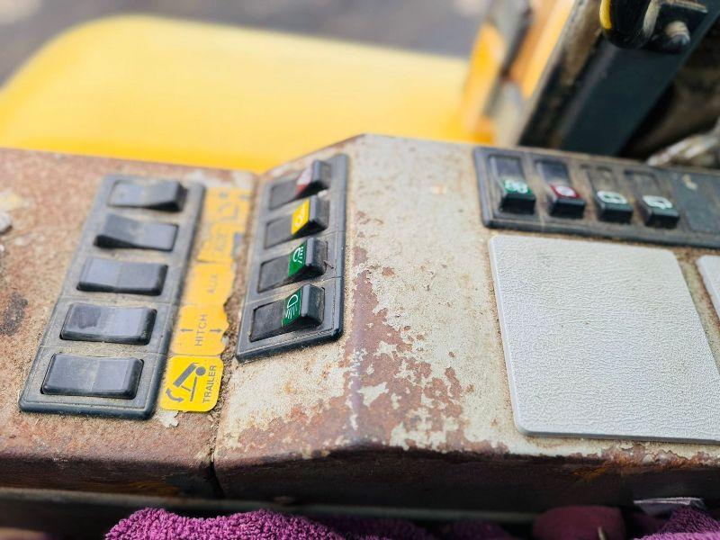 MATBRO TR200 TURBO 4WD ARTICULATED TELEHANDLER*C/W PALLET TINES*VIDEO*