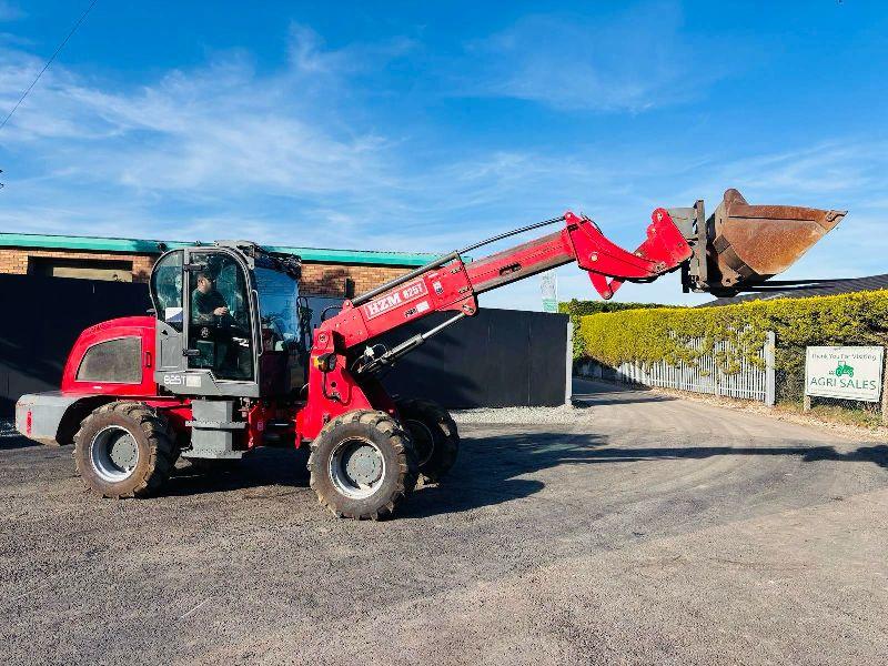 HZM 825T TURBO ARTICULATED TELEHANDLER *C/W BUCKET AND FORKS*READING 618 HOURS*VIDEO*
