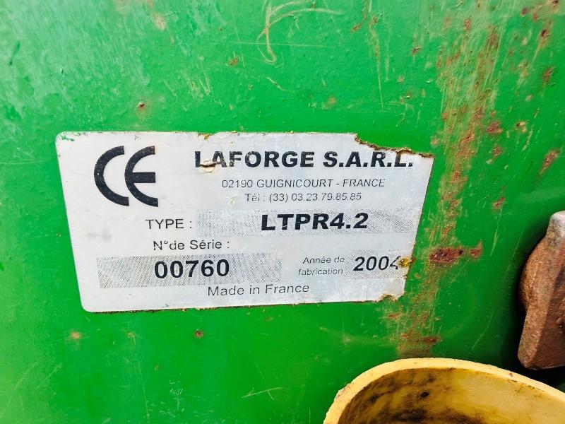 JOHN DEERE 6600 TRACTOR*C/W FRONT & REAR LINKAGE*VIDEO*