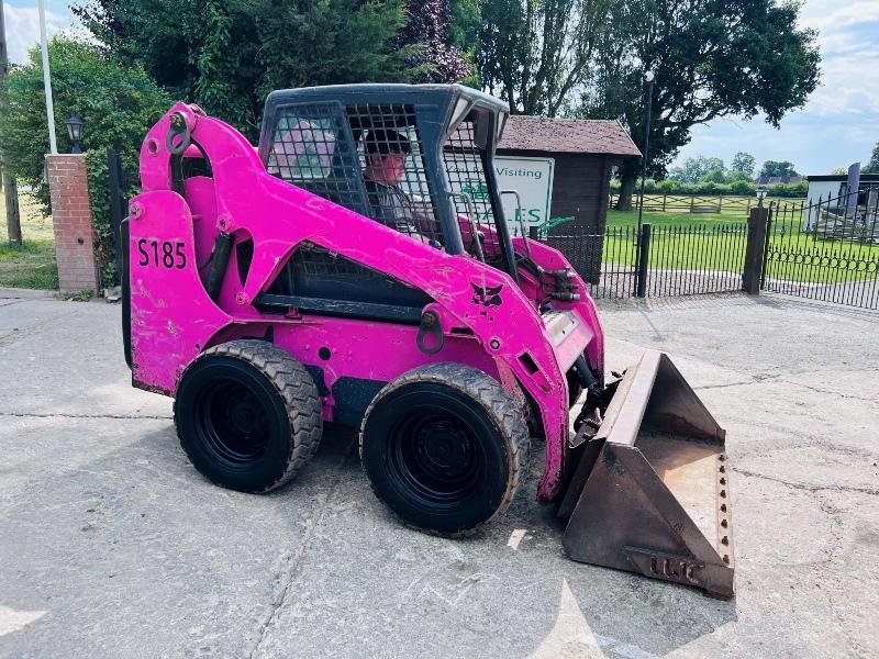BOBCAT S185 4WD SKIDSTEER *YEAR 2009 HIGH LIFT* C/W BUCKET *VIDEO*